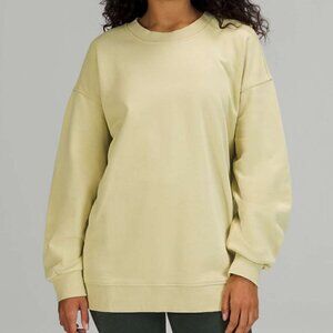 Lululemon 2021 Dew Green Perfectly Oversized Crew Size 2